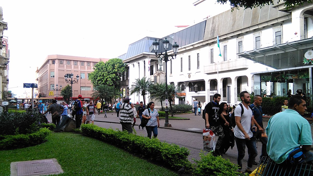Plaza Juan Rafael Mora, foto de Alejandro A. Taborda
