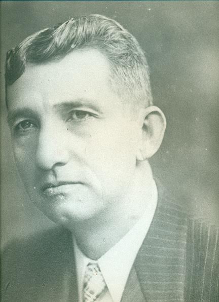 Mis libros con notas.: El controversial presidente León Cortés Castro.