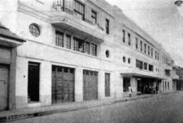 a n d f e r: Daniel Domínguez Párraga, arquitecto